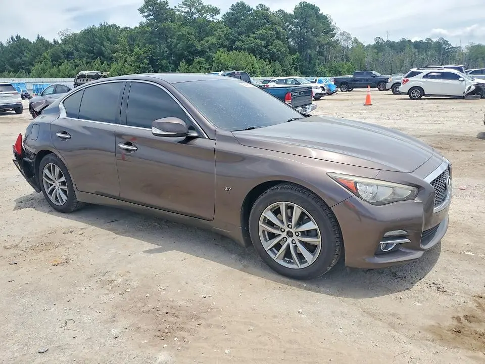 2015 INFINITI Q50 PREMIUM  