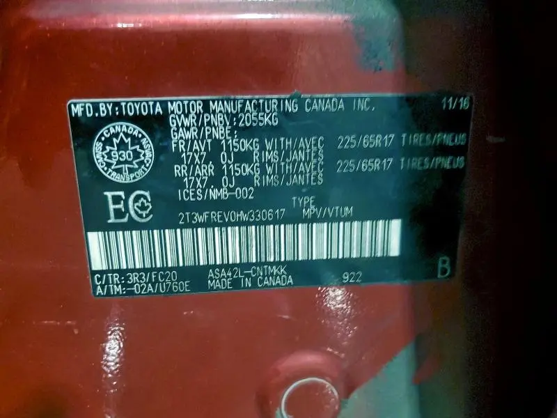 2017 TOYOTA RAV4 XLE  