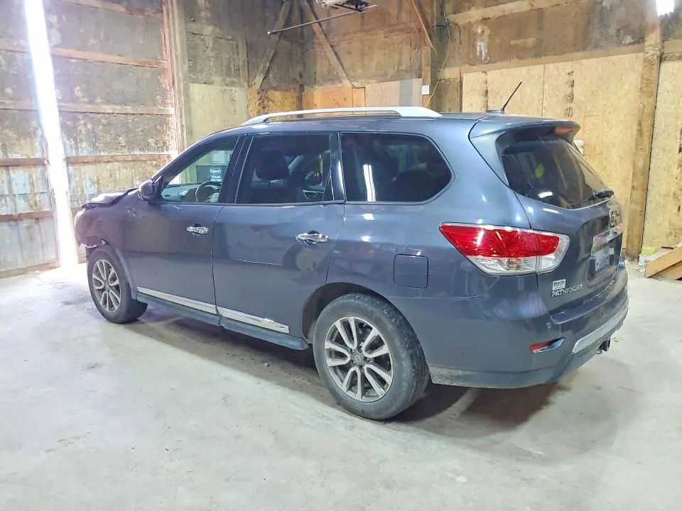 2014 NISSAN PATHFINDER SL  
