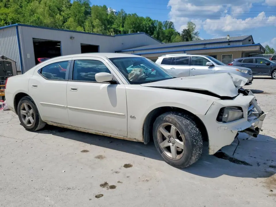 2010 DODGE CHARGER SXT  