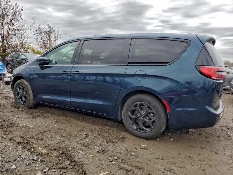 2022 CHRYSLER PACIFICA HYBRID TOURING L  
