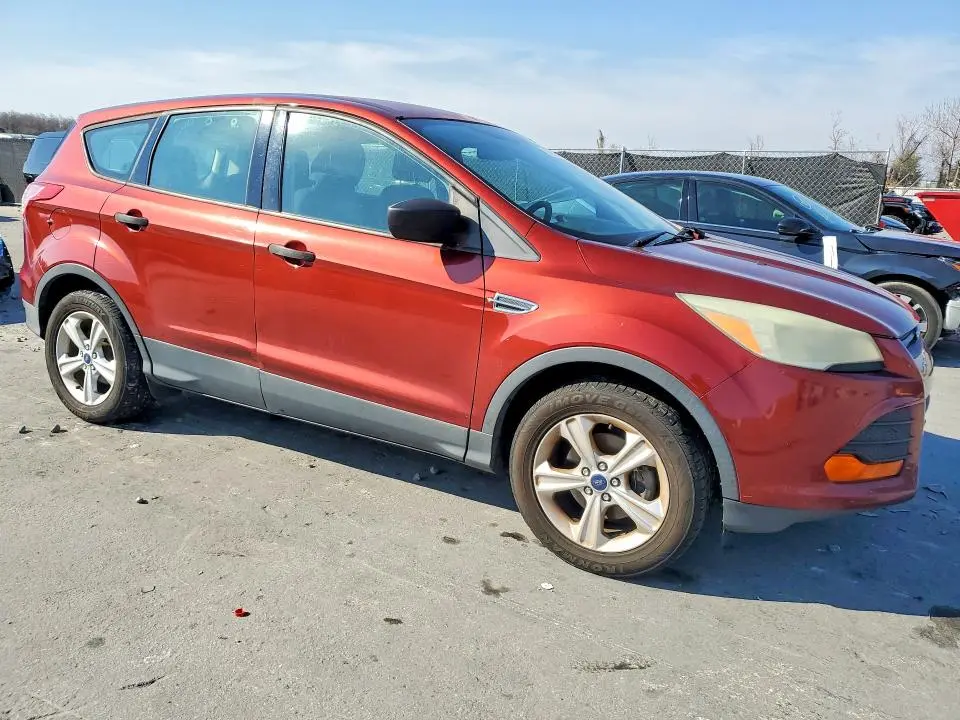 2014 FORD ESCAPE S  