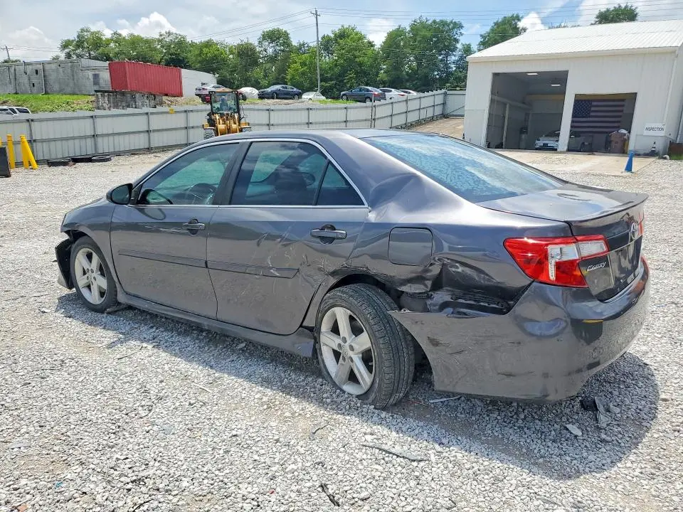 2014 TOYOTA CAMRY   