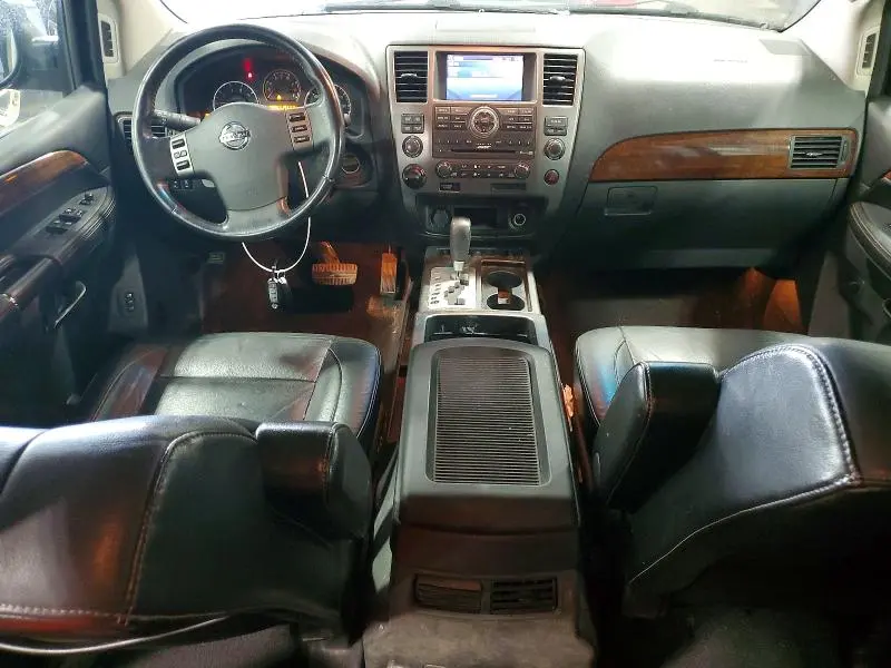 2010 NISSAN ARMADA SE  