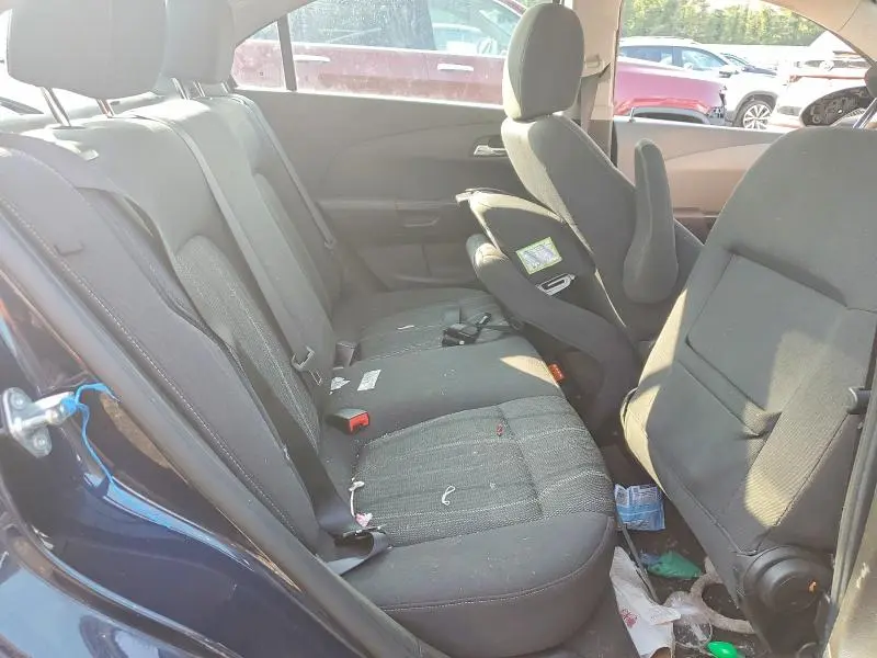 2016 CHEVROLET SONIC LT  