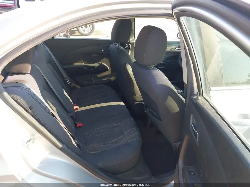 2016 CHEVROLET SONIC LT AUTO