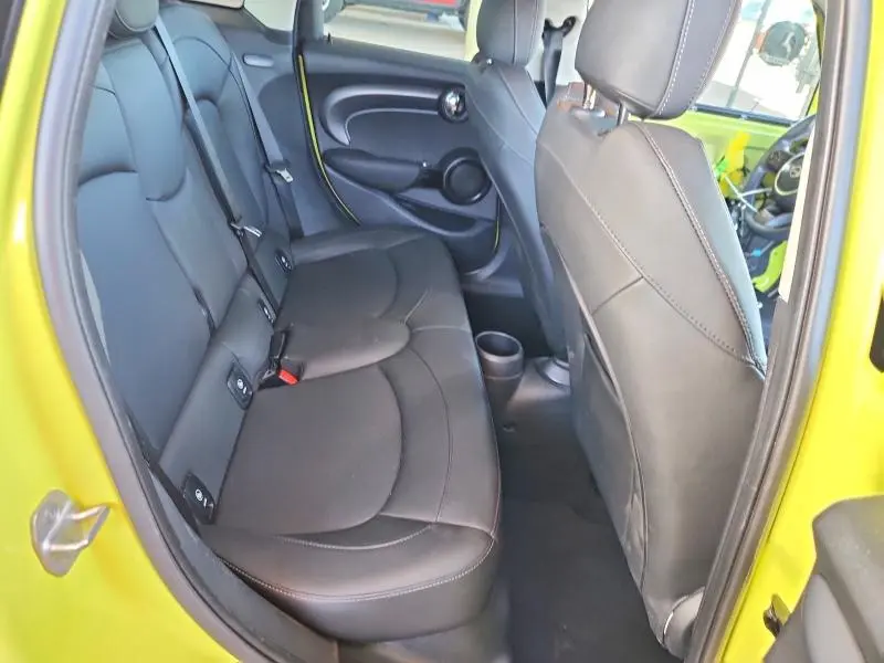 2024 MINI COOPER S  