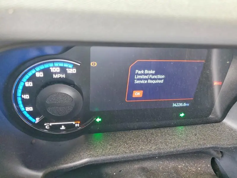 2022 FORD BRONCO BASE  