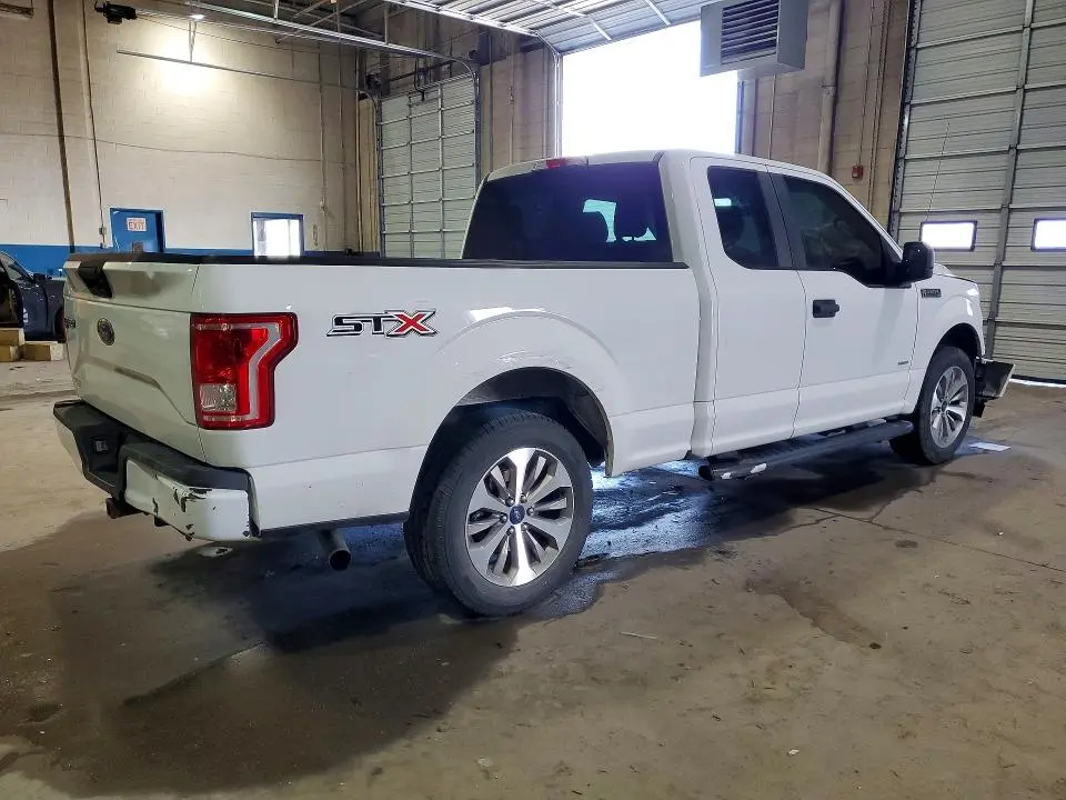 2017 FORD F150 SUPER CAB  