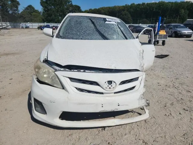 2013 TOYOTA COROLLA BASE  