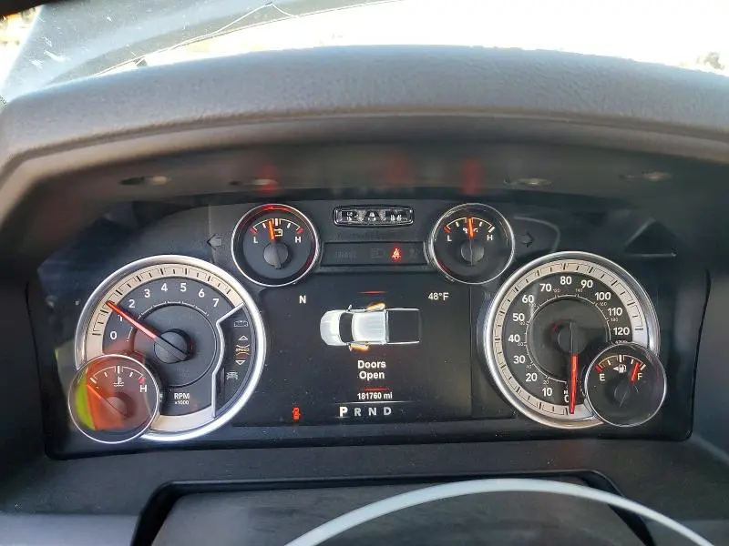 2018 RAM 1500 SLT  
