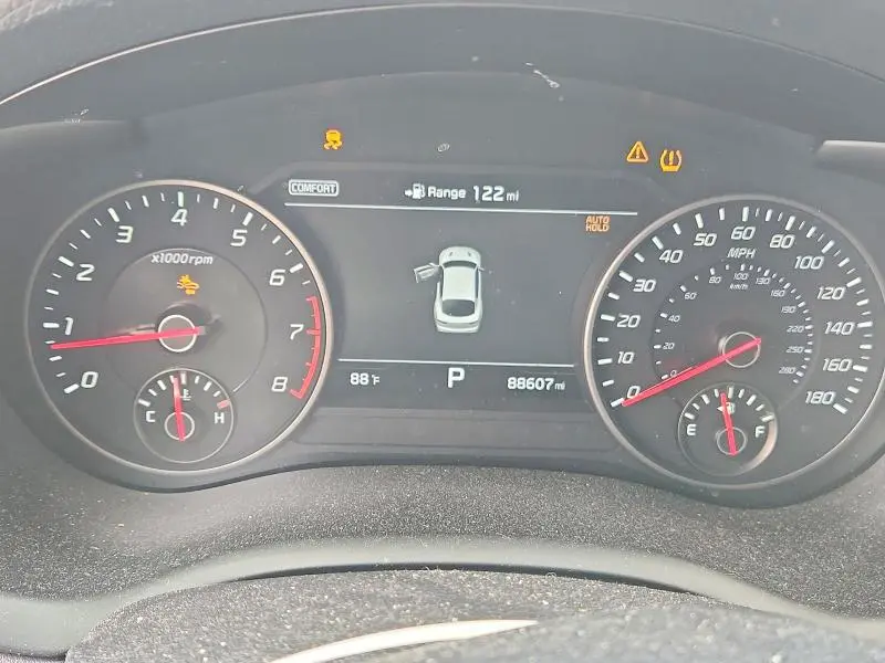 2019 KIA STINGER GT2  