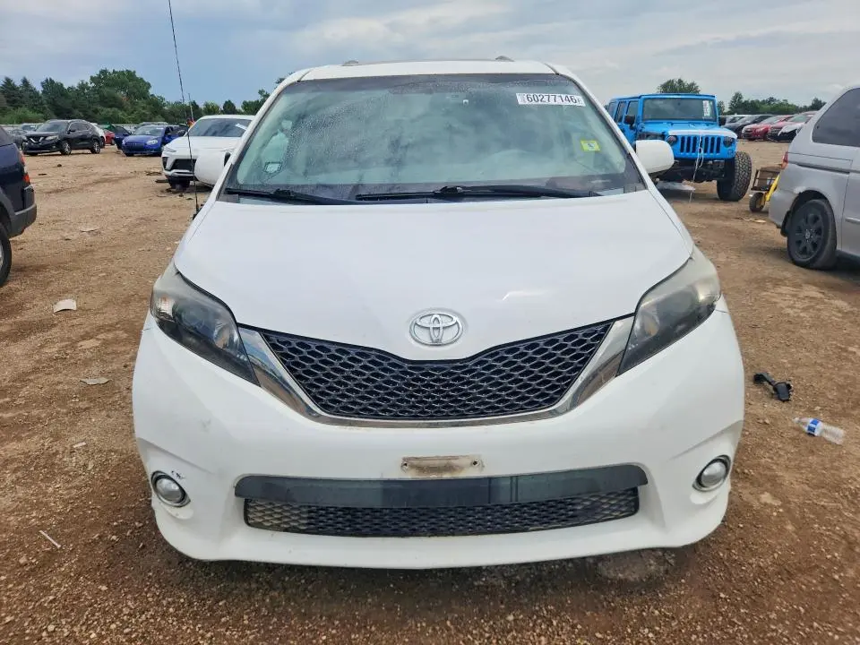 2014 TOYOTA SIENNA SPORT  