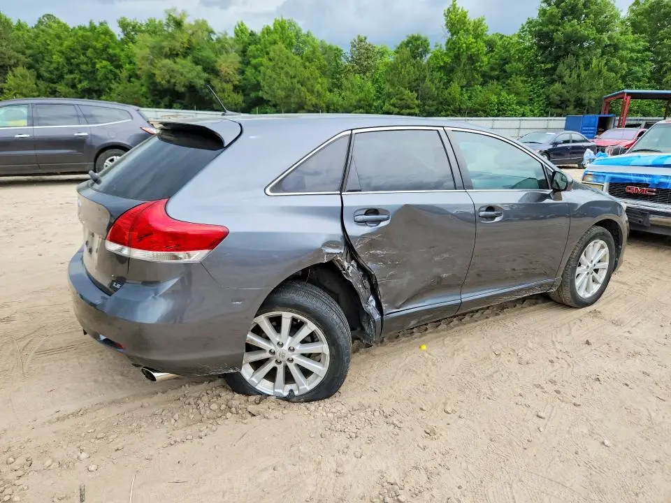 2012 TOYOTA VENZA LE  