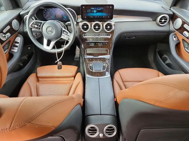 2020 MERCEDES-BENZ GLC 300 4MATIC  