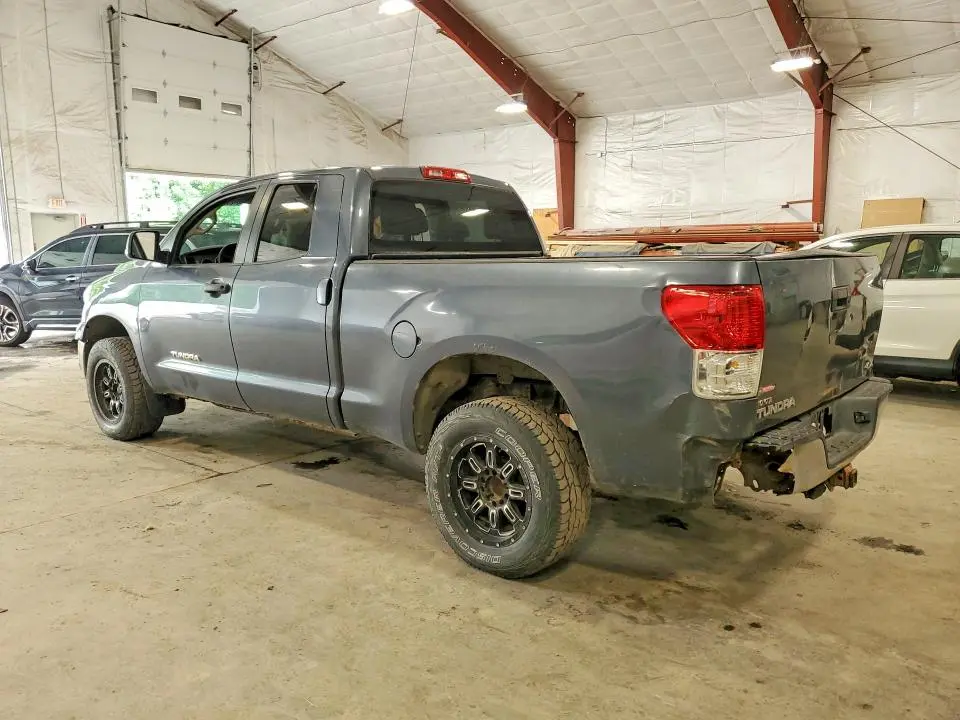 2010 TOYOTA TUNDRA DOUBLE CAB SR5  