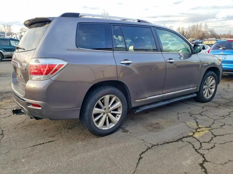 2013 TOYOTA HIGHLANDER HYBRID LIMITED  