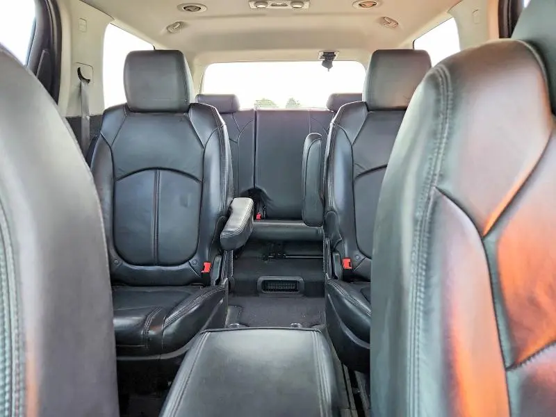 2012 GMC ACADIA SLT-1  