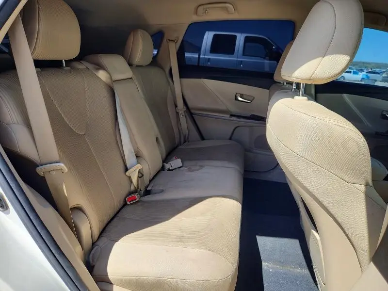 2015 TOYOTA VENZA LE  