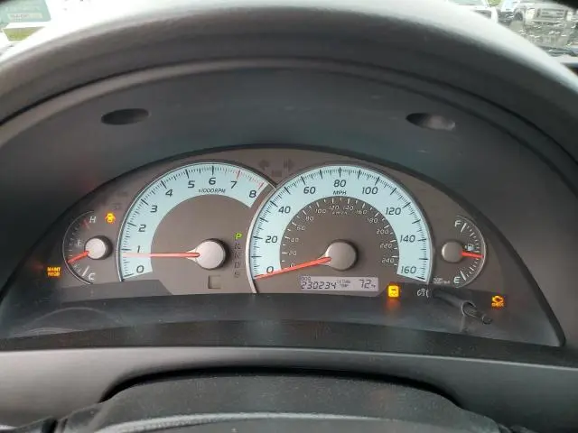 2011 TOYOTA CAMRY SE  