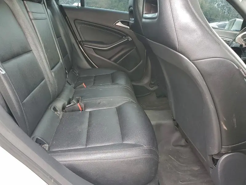 2015 MERCEDES-BENZ CLA 250  