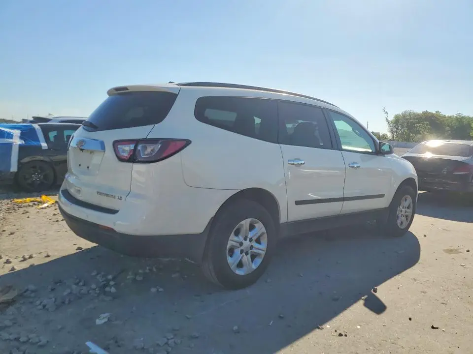 2015 CHEVROLET TRAVERSE LS  