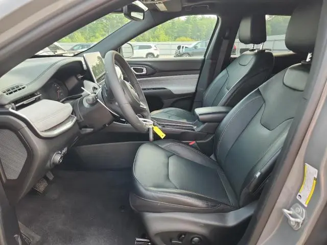 2023 JEEP COMPASS LATITUDE LUX  