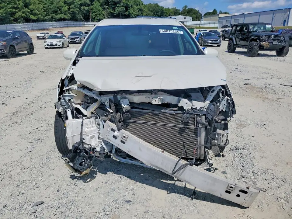 2012 TOYOTA PRIUS V THREE  