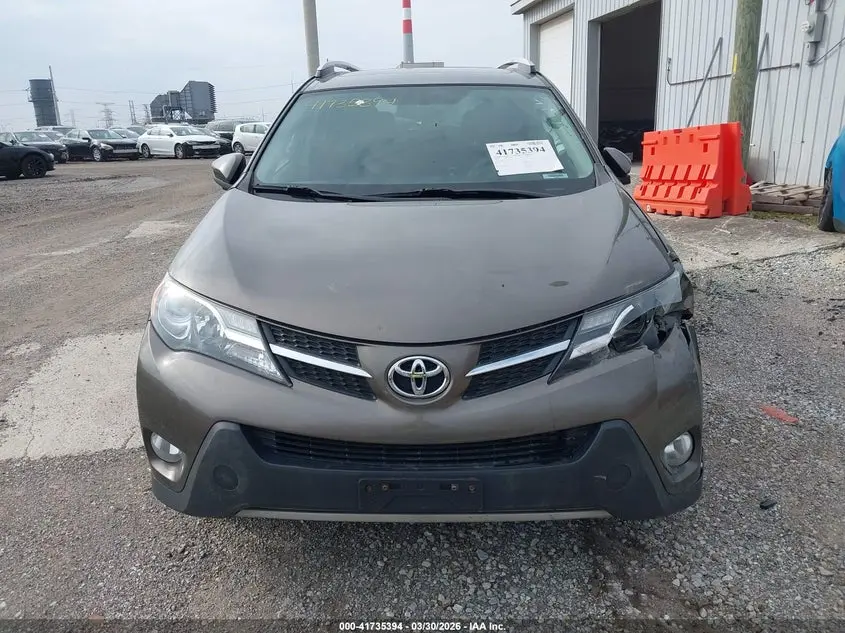 2015 TOYOTA RAV4 XLE