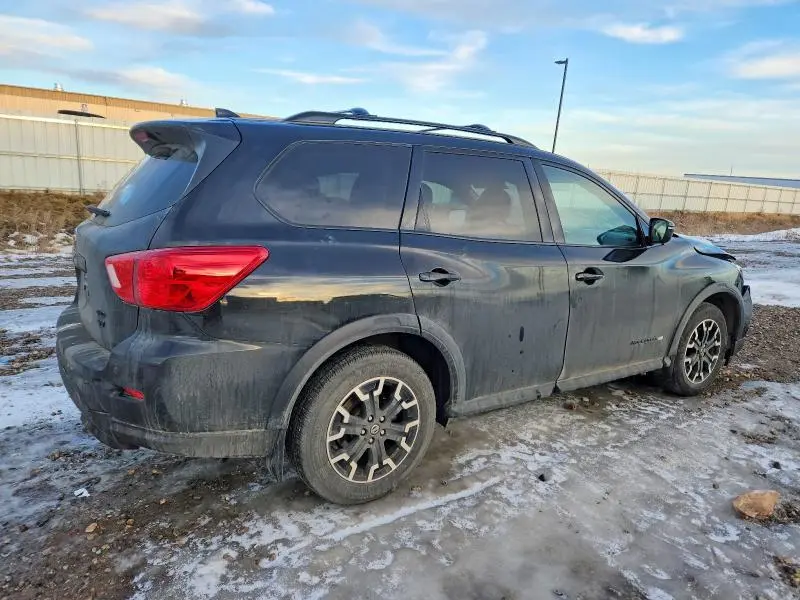 2020 NISSAN PATHFINDER SV  