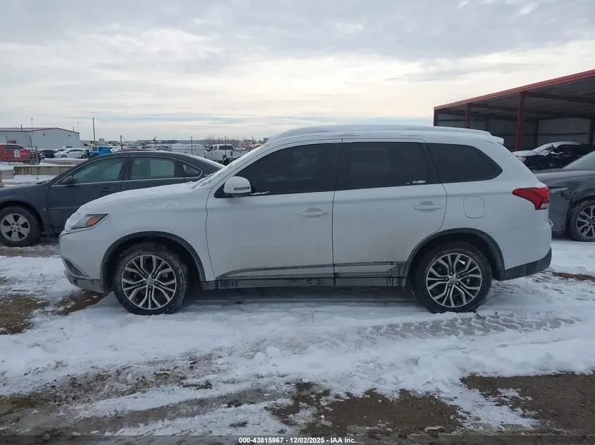 2016 MITSUBISHI OUTLANDER ES/SE/SEL