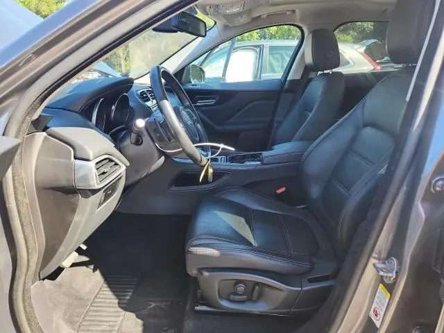 2017 JAGUAR F-PACE PRESTIGE  