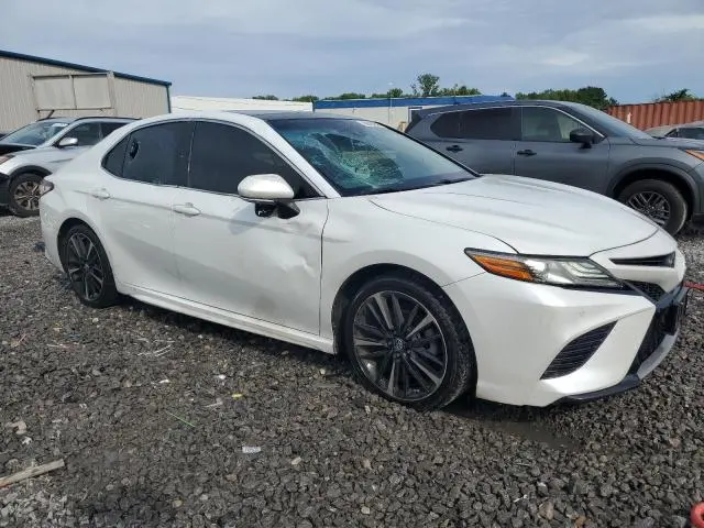 2018 TOYOTA CAMRY XSE  