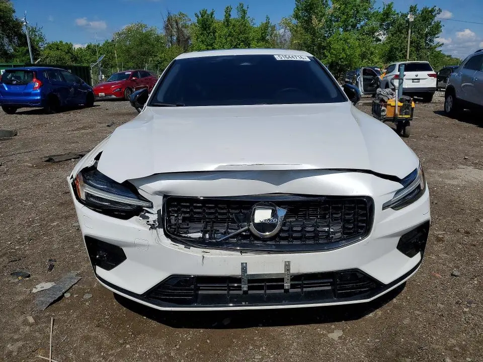 2023 VOLVO S60 CORE  
