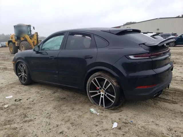 2024 PORSCHE CAYENNE S COUPE  