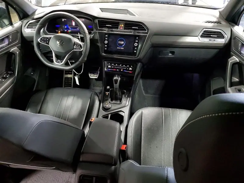 2024 VOLKSWAGEN TIGUAN SE R-LINE BLACK  