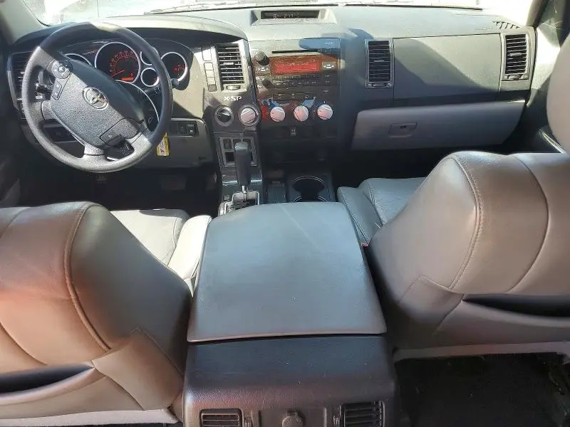 2012 TOYOTA TUNDRA CREWMAX SR5  