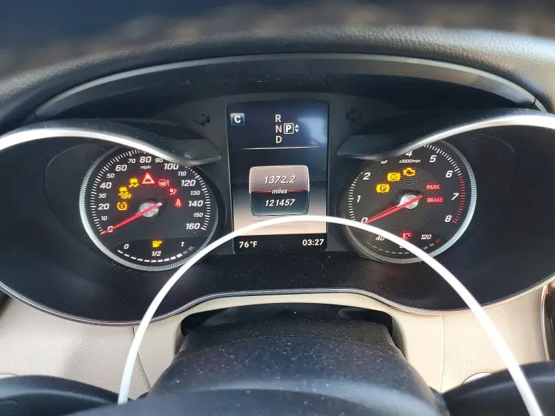 2015 MERCEDES-BENZ C 300  