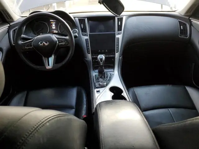 2021 INFINITI Q50 LUXE