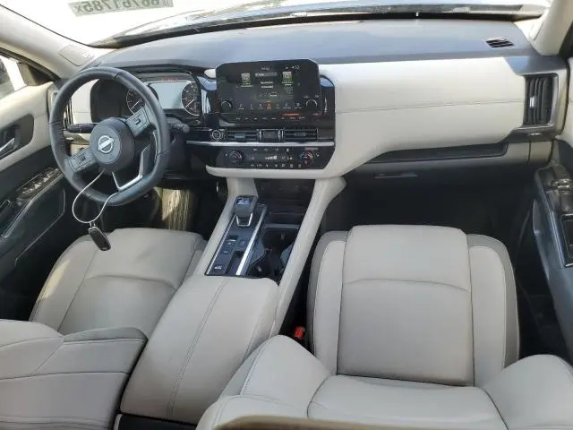 2024 NISSAN PATHFINDER SL  