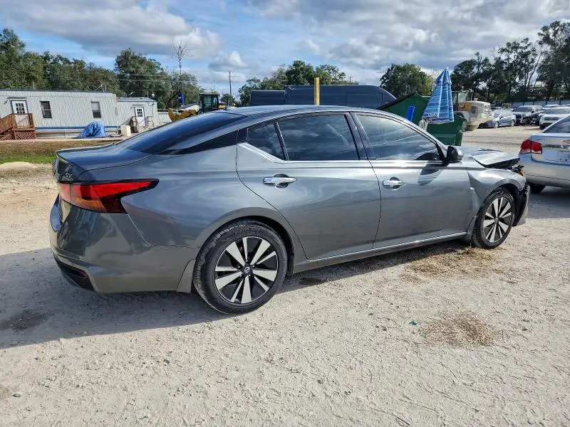 2019 NISSAN ALTIMA SV  