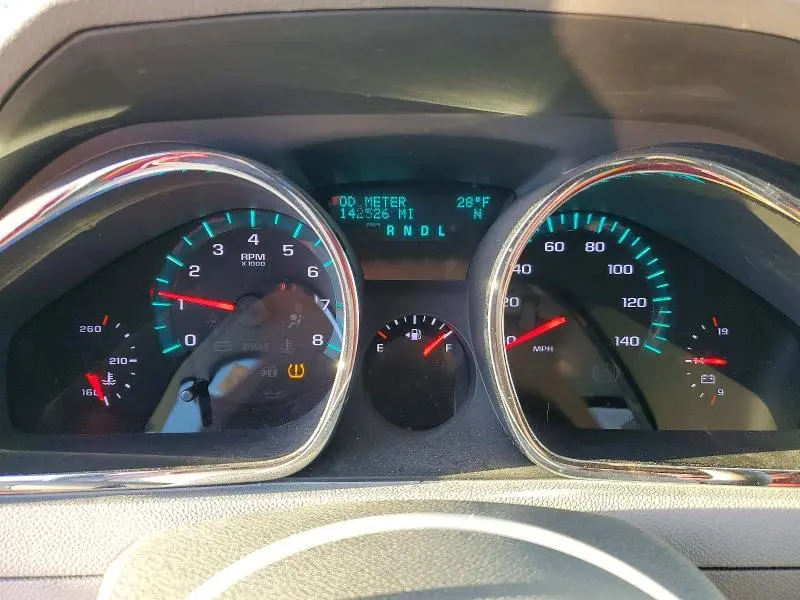 2010 CHEVROLET TRAVERSE LT  