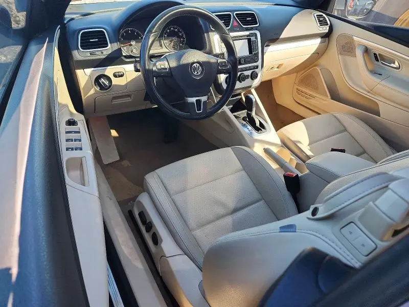 2015 VOLKSWAGEN EOS KOMFORT  