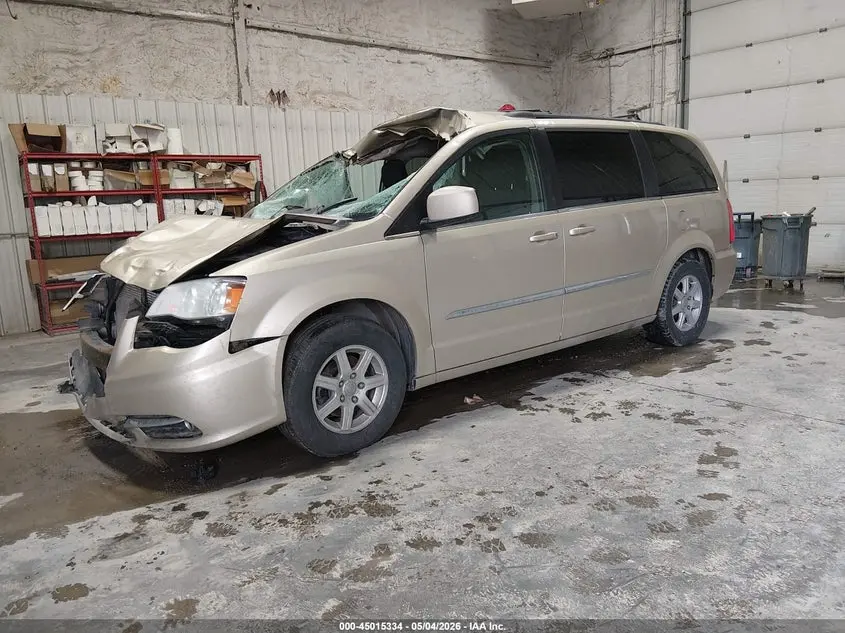 2011 CHRYSLER TOWN & COUNTRY TOURING