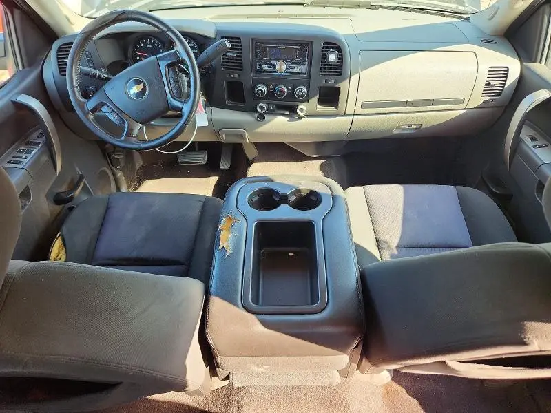 2011 CHEVROLET SILVERADO C1500 LS  