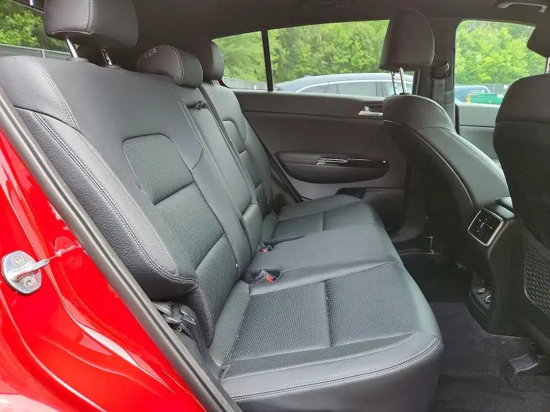 2022 KIA SPORTAGE S  