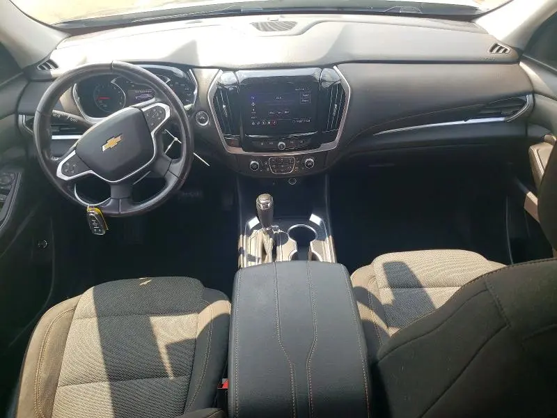 2020 CHEVROLET TRAVERSE LT  