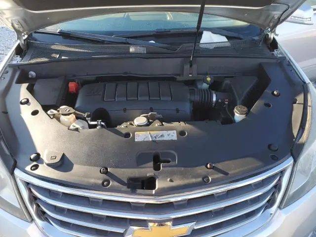 2015 CHEVROLET TRAVERSE LT  