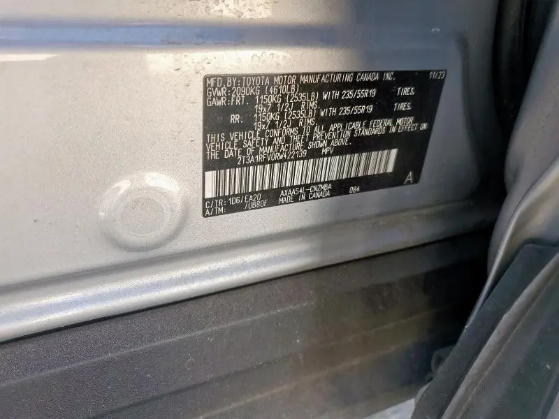 2024 TOYOTA RAV4 XLE PREMIUM  