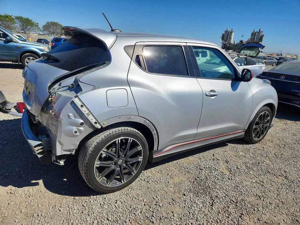 2013 NISSAN JUKE S  